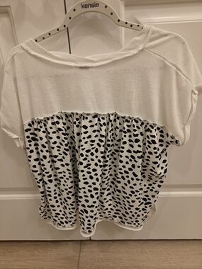 Umgee White Top with Black Spot Print Mixed-Media Short Sleeve